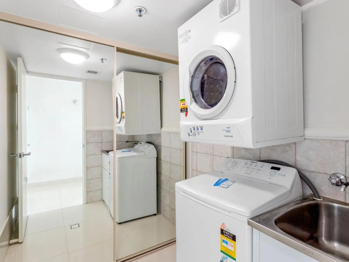 Crown Towers Superior 3 Bedroom Apartment - Coasthm Gold Coast